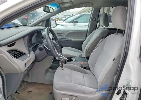 2015 Toyota Sienna Le из США, поврежденный, VIN 5TDKK3DCXFS586771